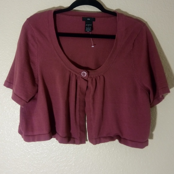 Ellos Sweaters - NWOT Ellos Cotton Button Scoop Neck Shrug Cardigan